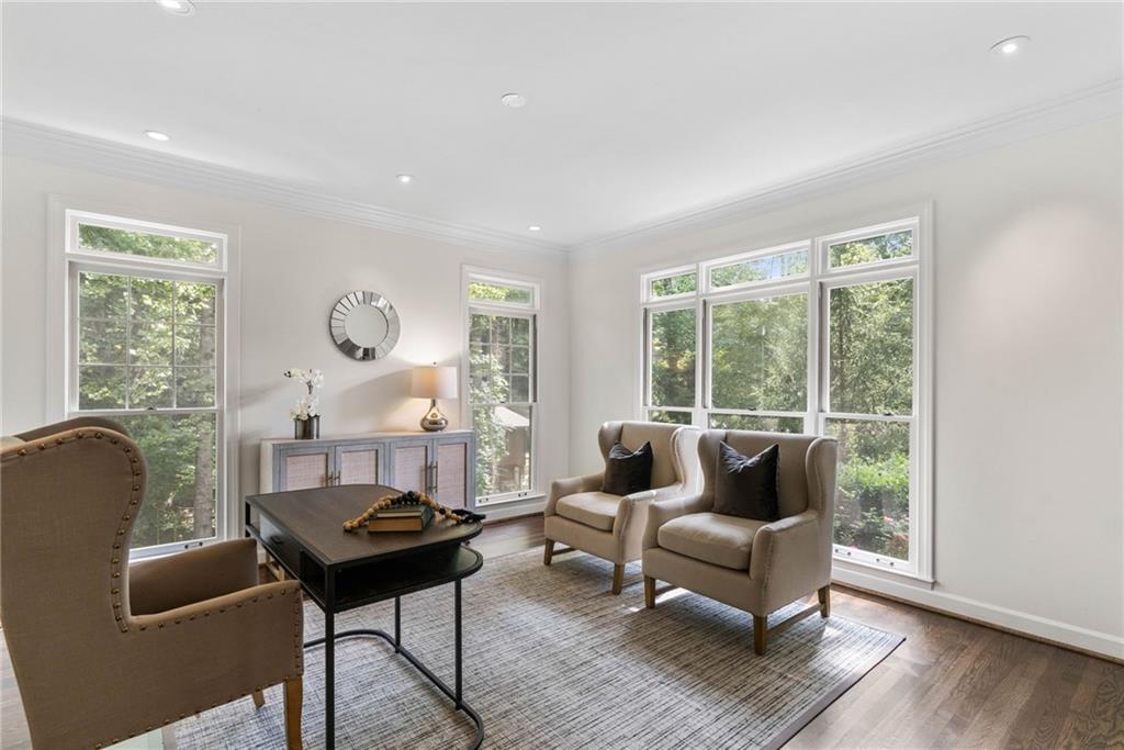 500 Highbrook Drive, Atlanta, Georgia 30342, 5 Bedrooms Bedrooms, ,3 BathroomsBathrooms,Residential,Sold,500 Highbrook Drive,7321860