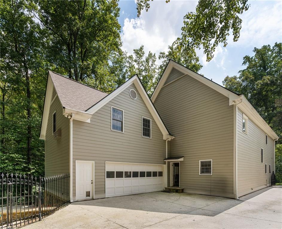 500 Highbrook Drive, Atlanta, Georgia 30342, 5 Bedrooms Bedrooms, ,3 BathroomsBathrooms,Residential,Sold,500 Highbrook Drive,7321860