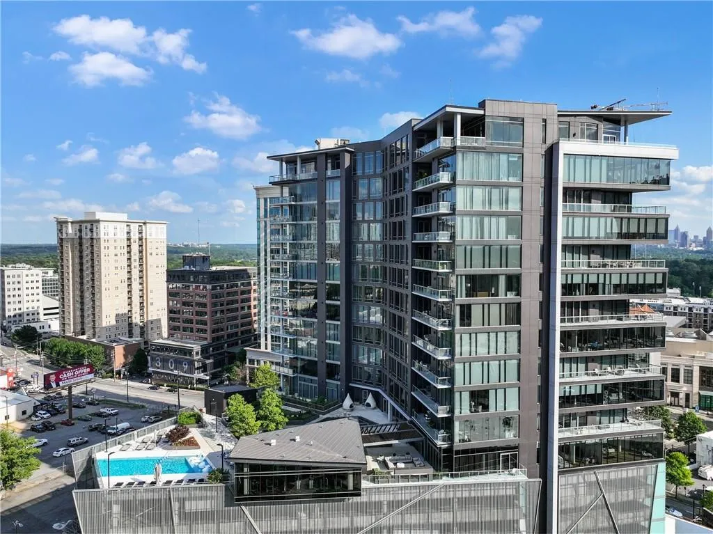 3107 Peachtree Road Ne Unit 1005, Atlanta, Georgia 30305, 2 Bedrooms Bedrooms, ,2 BathroomsBathrooms,Residential,For Sale,3107 Peachtree Road Ne Unit 1005,7580294