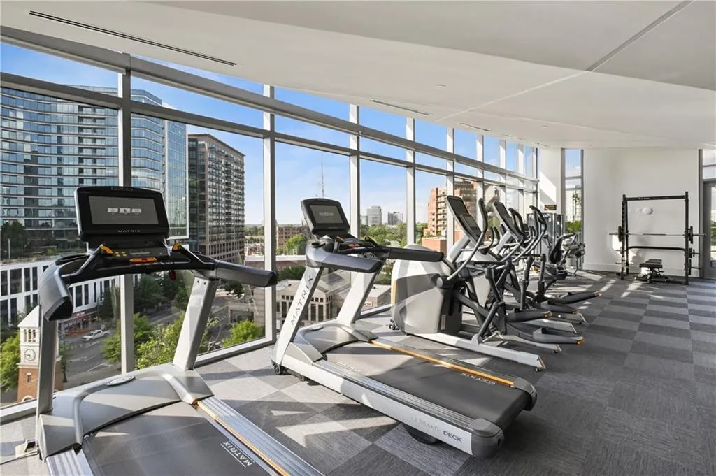 3107 Peachtree Road Ne Unit 1005, Atlanta, Georgia 30305, 2 Bedrooms Bedrooms, ,2 BathroomsBathrooms,Residential,For Sale,3107 Peachtree Road Ne Unit 1005,7580294
