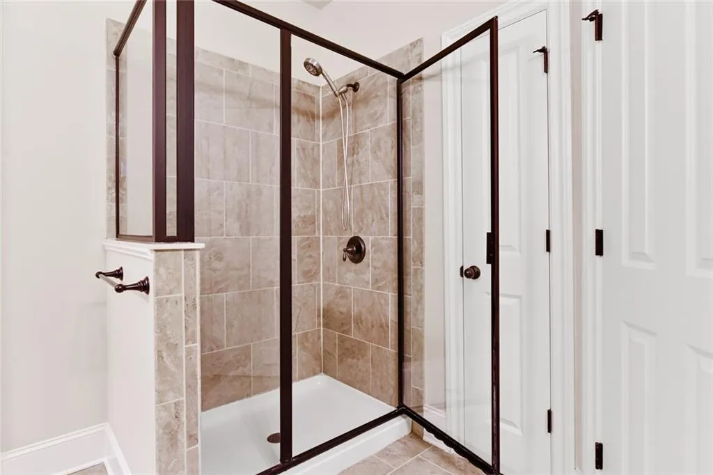 7510 Glisten Avenue Unit 316, Atlanta, Georgia 30328, 3 Bedrooms Bedrooms, ,2 BathroomsBathrooms,Residential,Sold,7510 Glisten Avenue Unit 316,6762687