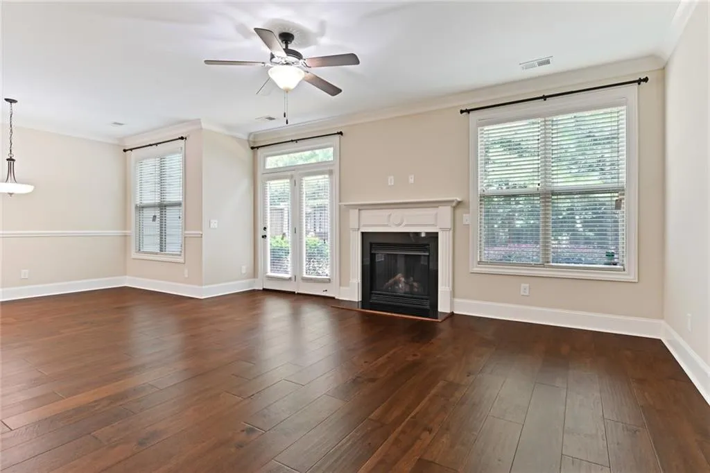 7510 Glisten Avenue Unit 316, Atlanta, Georgia 30328, 3 Bedrooms Bedrooms, ,2 BathroomsBathrooms,Residential,Sold,7510 Glisten Avenue Unit 316,6762687