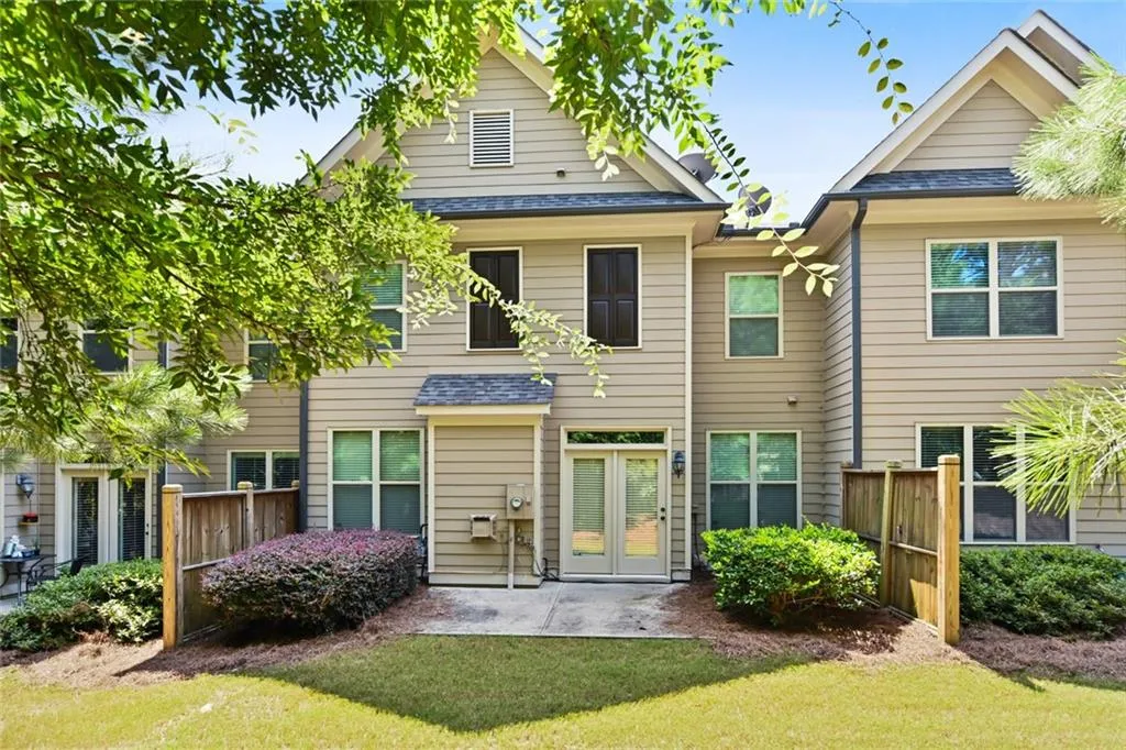7510 Glisten Avenue Unit 316, Atlanta, Georgia 30328, 3 Bedrooms Bedrooms, ,2 BathroomsBathrooms,Residential,Sold,7510 Glisten Avenue Unit 316,6762687