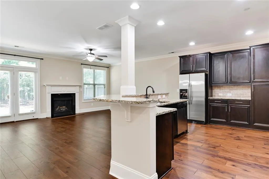 7510 Glisten Avenue Unit 316, Atlanta, Georgia 30328, 3 Bedrooms Bedrooms, ,2 BathroomsBathrooms,Residential,Sold,7510 Glisten Avenue Unit 316,6762687