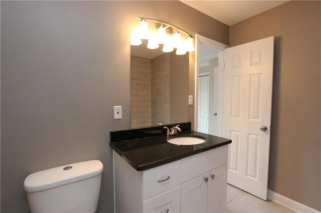 265 Winding River Drive Unit H, Sandy Springs, Georgia 30350, 2 Bedrooms Bedrooms, ,1 BathroomBathrooms,Residential,Sold,265 Winding River Drive Unit H,5645708