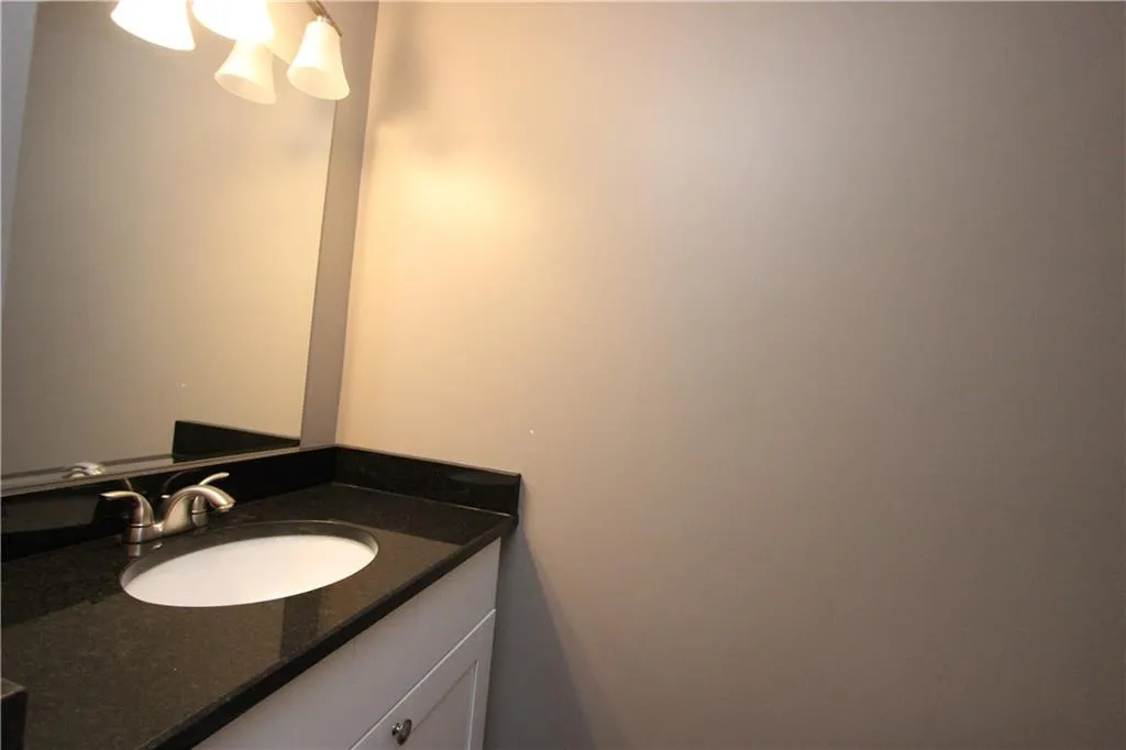 265 Winding River Drive Unit H, Sandy Springs, Georgia 30350, 2 Bedrooms Bedrooms, ,1 BathroomBathrooms,Residential,Sold,265 Winding River Drive Unit H,5645708