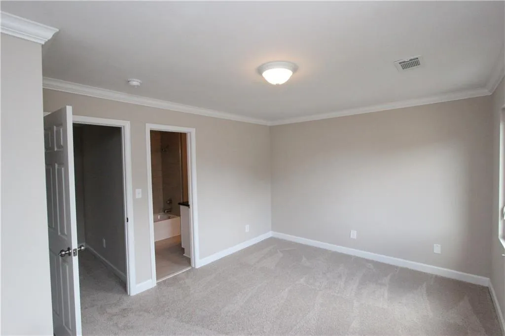265 Winding River Drive Unit H, Sandy Springs, Georgia 30350, 2 Bedrooms Bedrooms, ,1 BathroomBathrooms,Residential,Sold,265 Winding River Drive Unit H,5645708