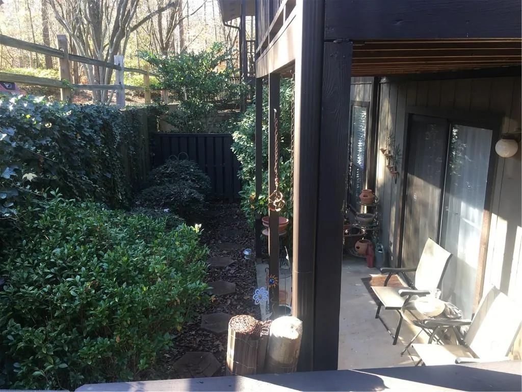 105 River Run Drive Unit 105, Atlanta, Georgia 30350, 1 Bedroom Bedrooms, ,1 BathroomBathrooms,Residential,Sold,105 River Run Drive Unit 105,5786198