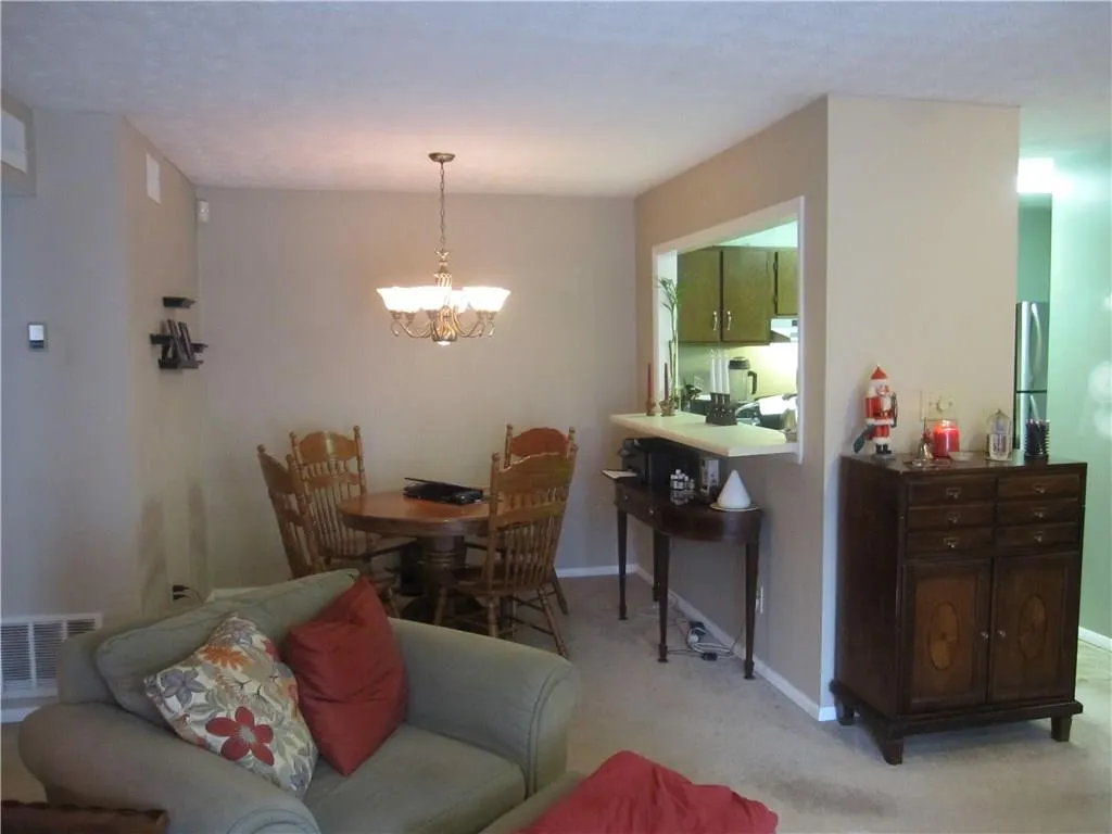 105 River Run Drive Unit 105, Atlanta, Georgia 30350, 1 Bedroom Bedrooms, ,1 BathroomBathrooms,Residential,Sold,105 River Run Drive Unit 105,5786198