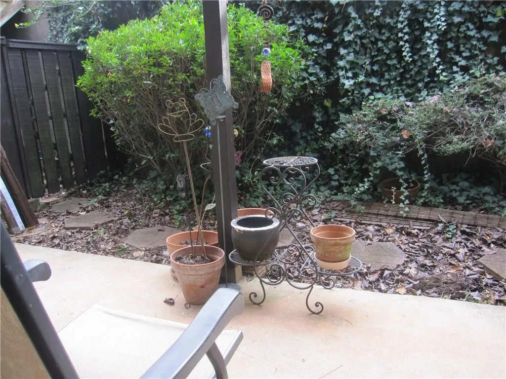 105 River Run Drive Unit 105, Atlanta, Georgia 30350, 1 Bedroom Bedrooms, ,1 BathroomBathrooms,Residential,Sold,105 River Run Drive Unit 105,5786198