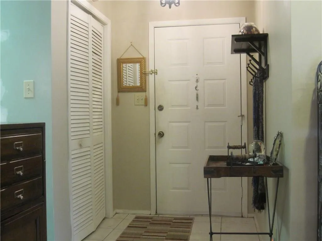 105 River Run Drive Unit 105, Atlanta, Georgia 30350, 1 Bedroom Bedrooms, ,1 BathroomBathrooms,Residential,Sold,105 River Run Drive Unit 105,5786198