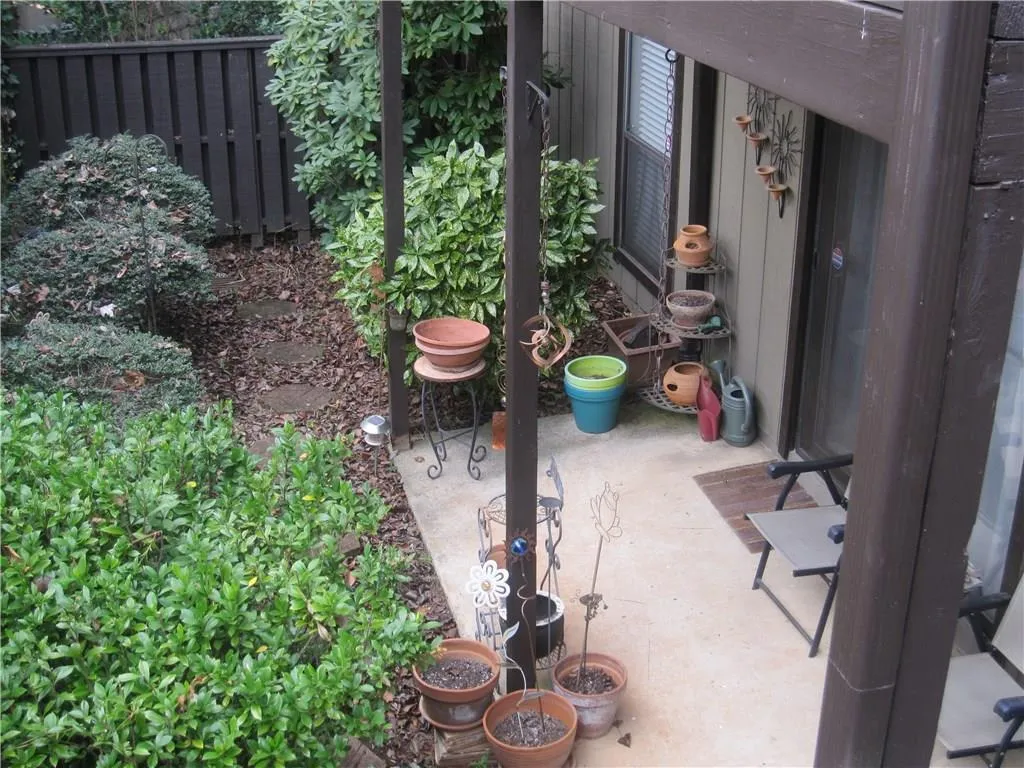 105 River Run Drive Unit 105, Atlanta, Georgia 30350, 1 Bedroom Bedrooms, ,1 BathroomBathrooms,Residential,Sold,105 River Run Drive Unit 105,5786198