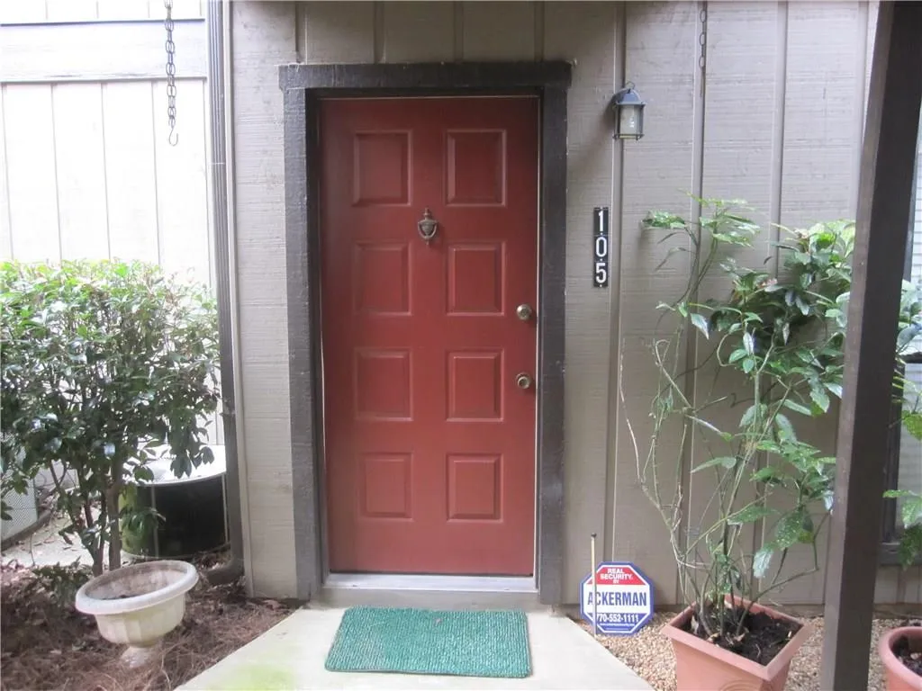 105 River Run Drive Unit 105, Atlanta, Georgia 30350, 1 Bedroom Bedrooms, ,1 BathroomBathrooms,Residential,Sold,105 River Run Drive Unit 105,5786198