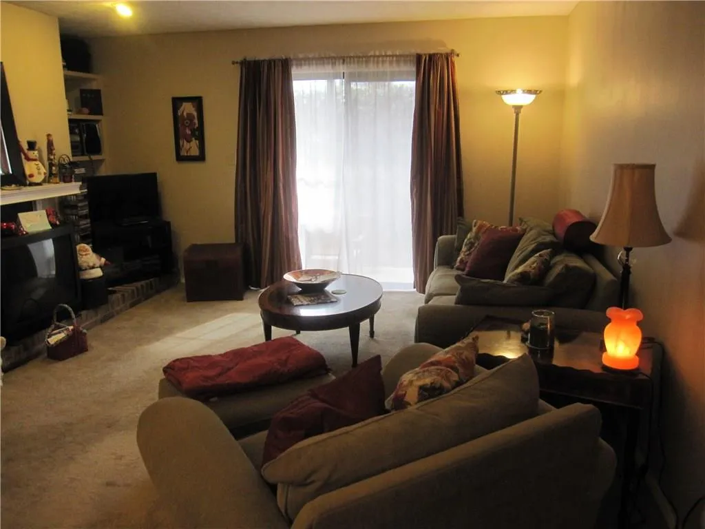 105 River Run Drive Unit 105, Atlanta, Georgia 30350, 1 Bedroom Bedrooms, ,1 BathroomBathrooms,Residential,Sold,105 River Run Drive Unit 105,5786198