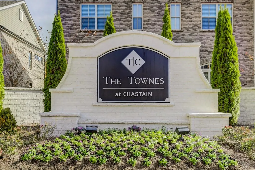 4143 Township Parkway, Atlanta, Georgia 30342, 3 Bedrooms Bedrooms, ,3 BathroomsBathrooms,Residential,Sold,4143 Township Parkway,6664455 4143 Township Parkway, Atlanta, Georgia 30342, 3 Bedrooms Bedrooms, ,3 BathroomsBathrooms,Residential,Sold,4143 Township Parkway,6664455