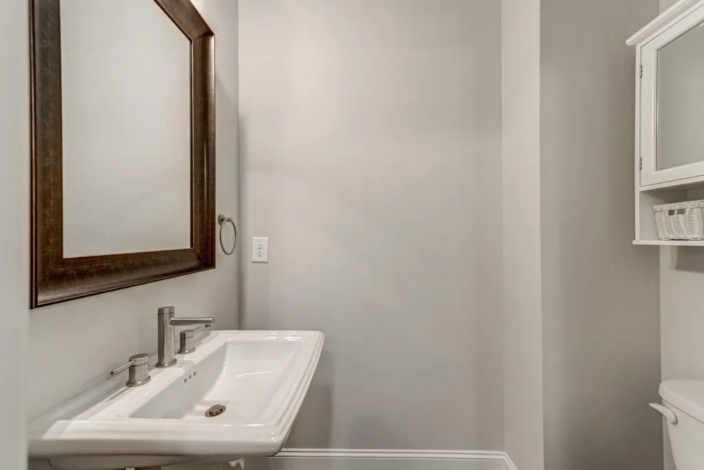 4143 Township Parkway, Atlanta, Georgia 30342, 3 Bedrooms Bedrooms, ,3 BathroomsBathrooms,Residential,Sold,4143 Township Parkway,6664455 4143 Township Parkway, Atlanta, Georgia 30342, 3 Bedrooms Bedrooms, ,3 BathroomsBathrooms,Residential,Sold,4143 Township Parkway,6664455