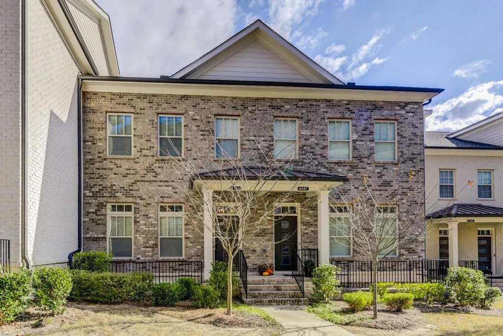 4143 Township Parkway, Atlanta, Georgia 30342, 3 Bedrooms Bedrooms, ,3 BathroomsBathrooms,Residential,Sold,4143 Township Parkway,6664455 4143 Township Parkway, Atlanta, Georgia 30342, 3 Bedrooms Bedrooms, ,3 BathroomsBathrooms,Residential,Sold,4143 Township Parkway,6664455