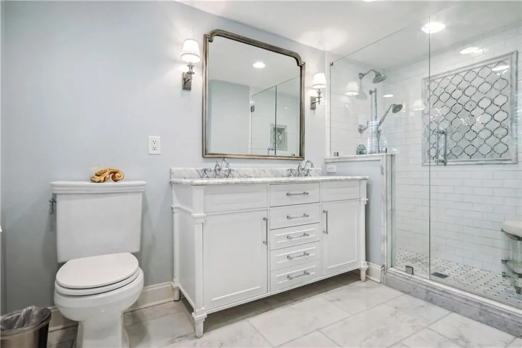 690 Starlight Drive, Atlanta, Georgia 30342, 4 Bedrooms Bedrooms, ,3 BathroomsBathrooms,Residential,Sold,690 Starlight Drive,7130516
