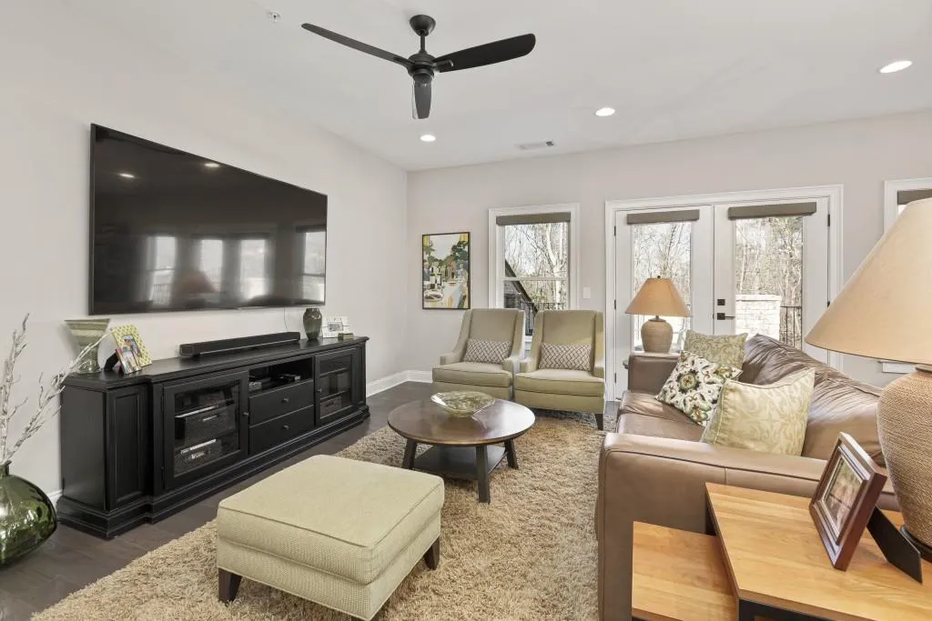 6743 Cadence Boulevard, Sandy Springs, Georgia 30328, 4 Bedrooms Bedrooms, ,4 BathroomsBathrooms,Residential,Sold,6743 Cadence Boulevard,7022220