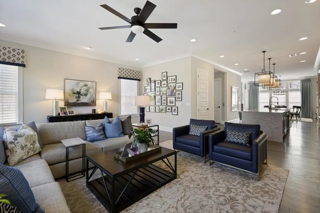6743 Cadence Boulevard, Sandy Springs, Georgia 30328, 4 Bedrooms Bedrooms, ,4 BathroomsBathrooms,Residential,Sold,6743 Cadence Boulevard,7022220