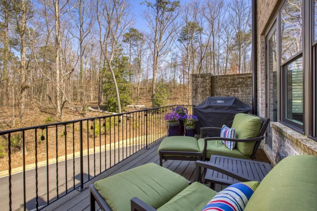 6743 Cadence Boulevard, Sandy Springs, Georgia 30328, 4 Bedrooms Bedrooms, ,4 BathroomsBathrooms,Residential,Sold,6743 Cadence Boulevard,7022220
