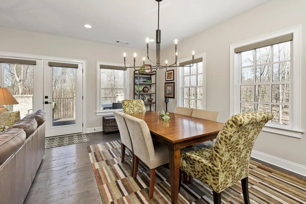 6743 Cadence Boulevard, Sandy Springs, Georgia 30328, 4 Bedrooms Bedrooms, ,4 BathroomsBathrooms,Residential,Sold,6743 Cadence Boulevard,7022220