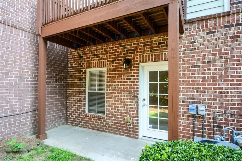 5517 Glenridge Park, Atlanta, Georgia 30342, 3 Bedrooms Bedrooms, ,2 BathroomsBathrooms,Residential,Sold,5517 Glenridge Park,7267926