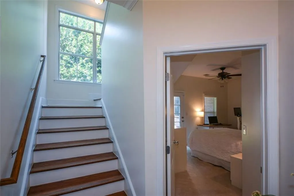 5517 Glenridge Park, Atlanta, Georgia 30342, 3 Bedrooms Bedrooms, ,2 BathroomsBathrooms,Residential,Sold,5517 Glenridge Park,7267926