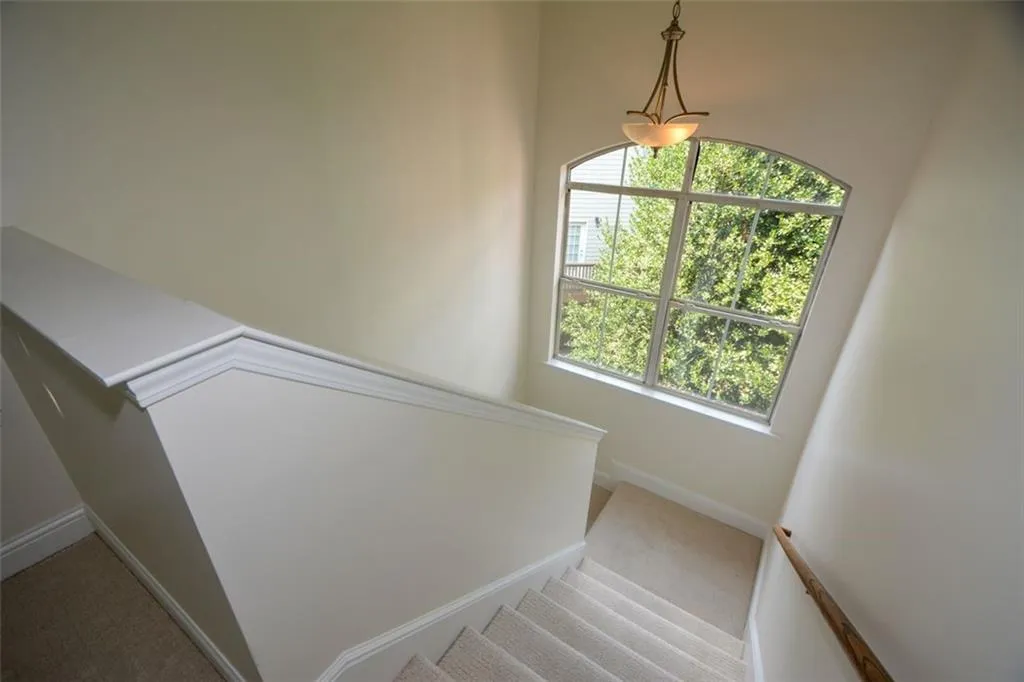 5517 Glenridge Park, Atlanta, Georgia 30342, 3 Bedrooms Bedrooms, ,2 BathroomsBathrooms,Residential,Sold,5517 Glenridge Park,7267926