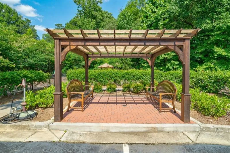 1311 Riverscall Lane, Atlanta, Georgia 30339, 3 Bedrooms Bedrooms, ,3 BathroomsBathrooms,Residential,Sold,1311 Riverscall Lane,6723754