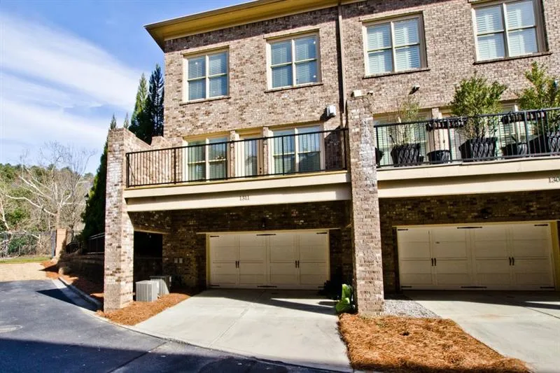 1311 Riverscall Lane, Atlanta, Georgia 30339, 3 Bedrooms Bedrooms, ,3 BathroomsBathrooms,Residential,Sold,1311 Riverscall Lane,6723754