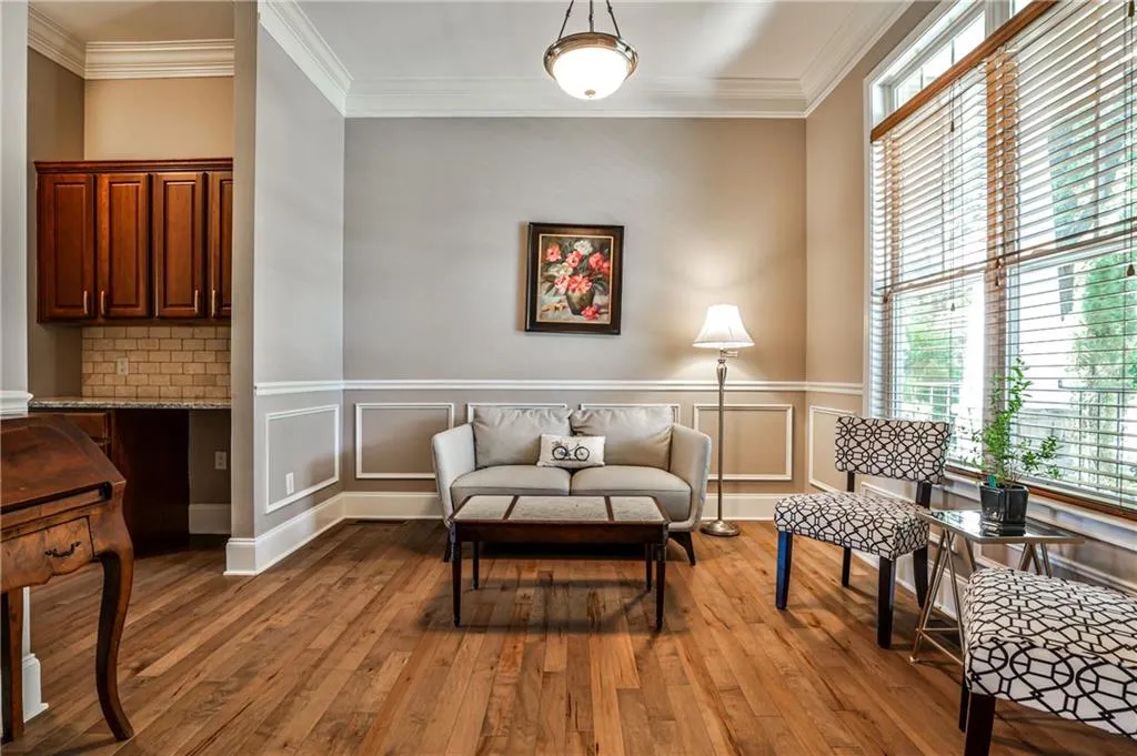 1249 Francis Street Nw, Atlanta, Georgia 30318, 5 Bedrooms Bedrooms, ,3 BathroomsBathrooms,Residential,Sold,1249 Francis Street Nw,7582170