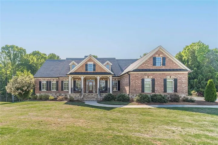 2124 Stonegate Way, Monroe, Georgia 30656