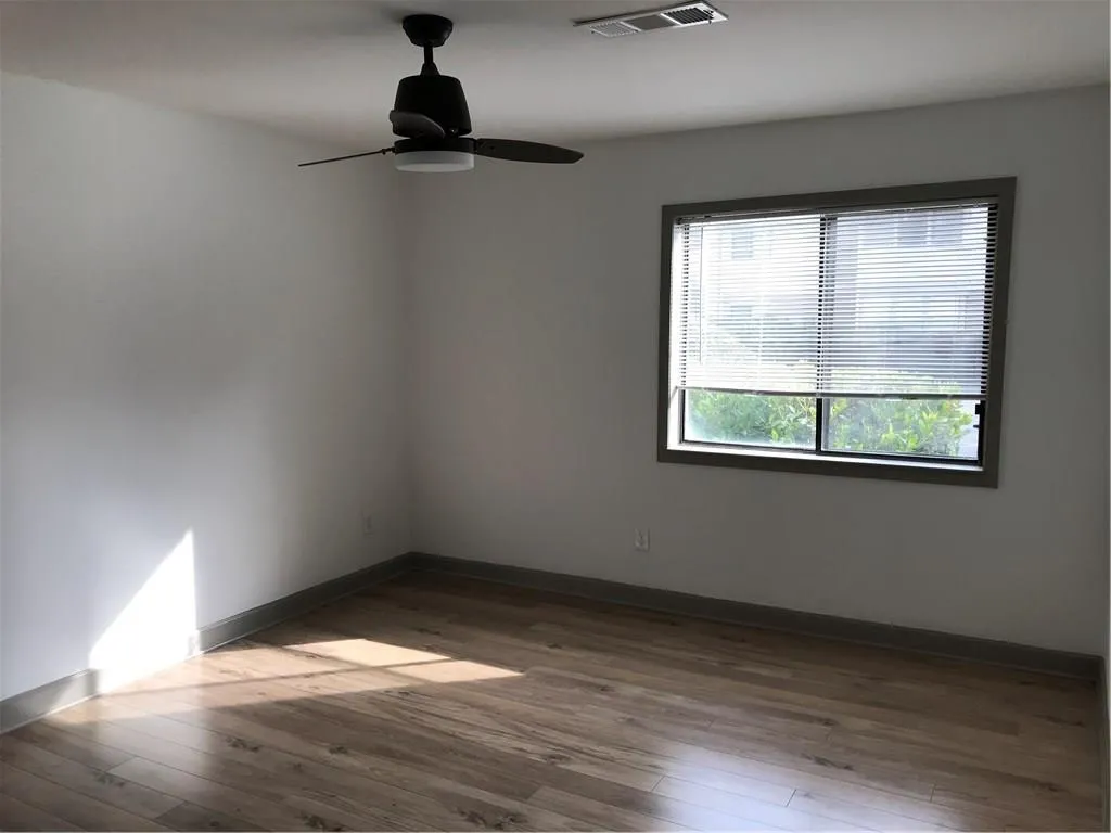 1402 Wingate Way, Sandy Springs, Georgia 30350, 1 Bedroom Bedrooms, ,1 BathroomBathrooms,Residential,Sold,1402 Wingate Way,5943013