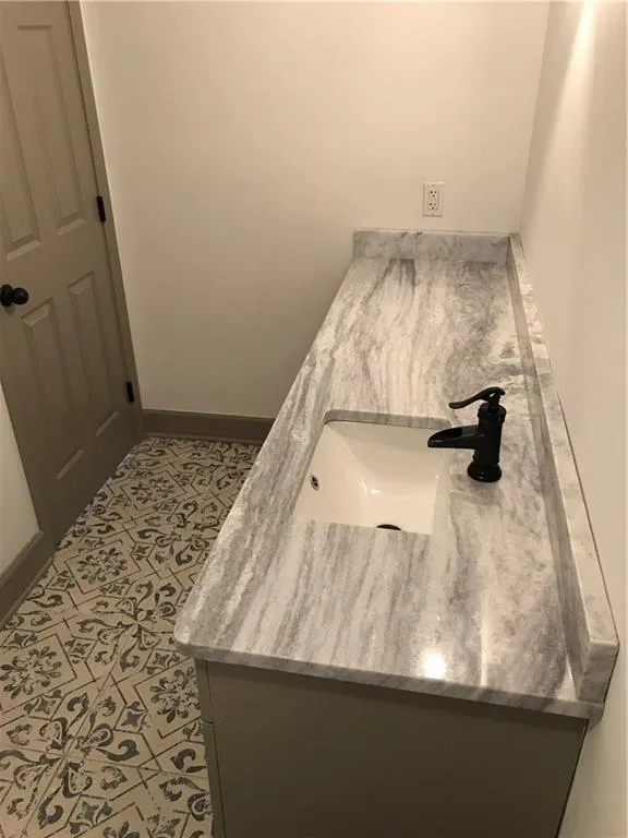 1402 Wingate Way, Sandy Springs, Georgia 30350, 1 Bedroom Bedrooms, ,1 BathroomBathrooms,Residential,Sold,1402 Wingate Way,5943013