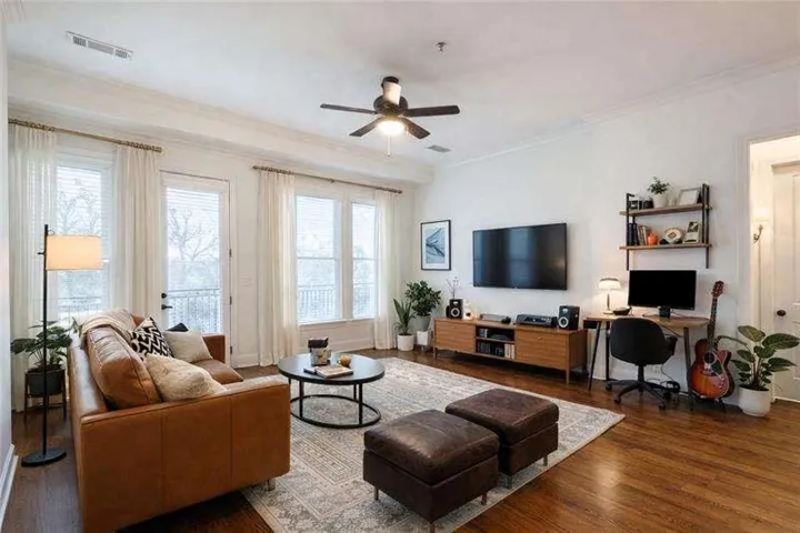 360 Chambers Street Unit 208, Woodstock, Georgia 30188