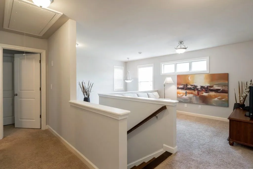 7625 Highland Bluff, Atlanta, Georgia 30328, 4 Bedrooms Bedrooms, ,3 BathroomsBathrooms,Residential,Sold,7625 Highland Bluff,6602194