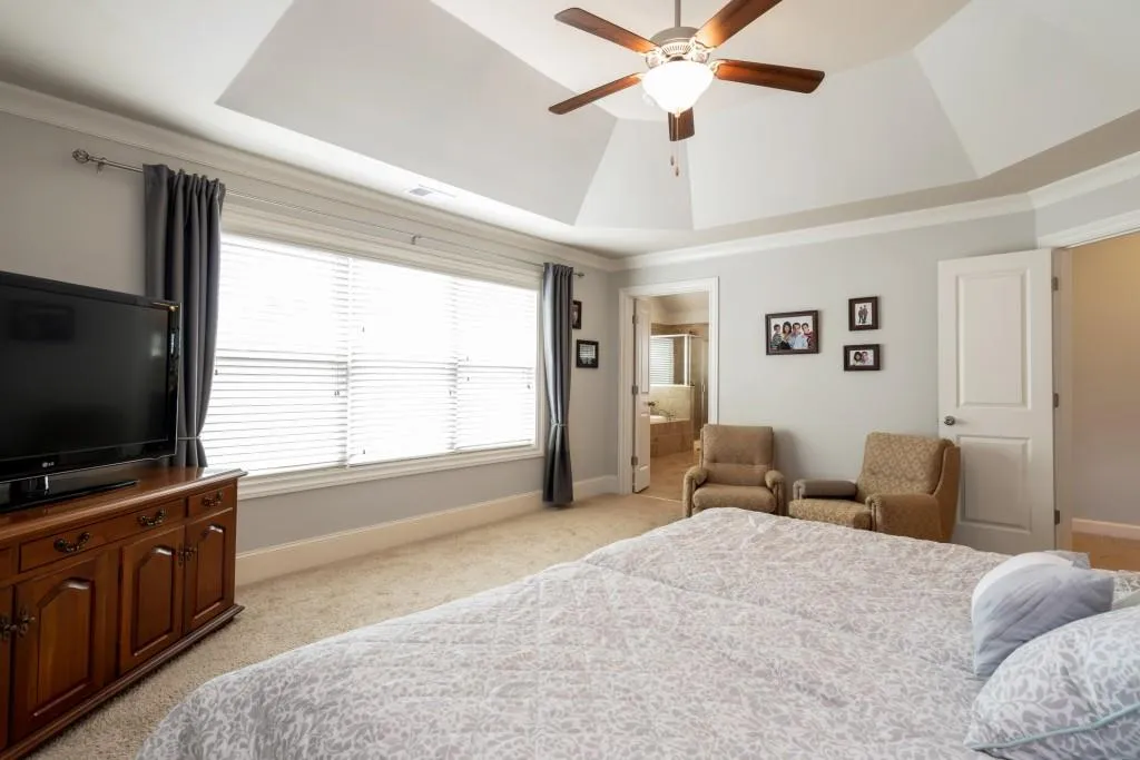 7625 Highland Bluff, Atlanta, Georgia 30328, 4 Bedrooms Bedrooms, ,3 BathroomsBathrooms,Residential,Sold,7625 Highland Bluff,6602194