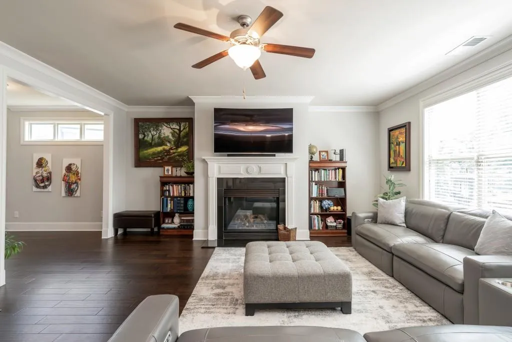 7625 Highland Bluff, Atlanta, Georgia 30328, 4 Bedrooms Bedrooms, ,3 BathroomsBathrooms,Residential,Sold,7625 Highland Bluff,6602194