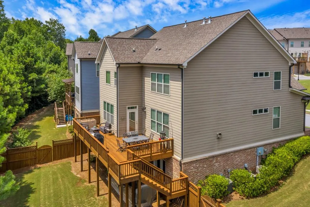 7625 Highland Bluff, Atlanta, Georgia 30328, 4 Bedrooms Bedrooms, ,3 BathroomsBathrooms,Residential,Sold,7625 Highland Bluff,6602194