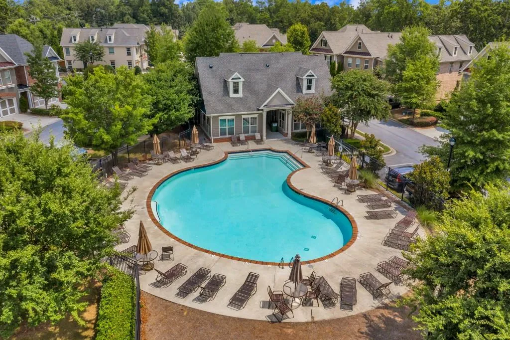 7625 Highland Bluff, Atlanta, Georgia 30328, 4 Bedrooms Bedrooms, ,3 BathroomsBathrooms,Residential,Sold,7625 Highland Bluff,6602194