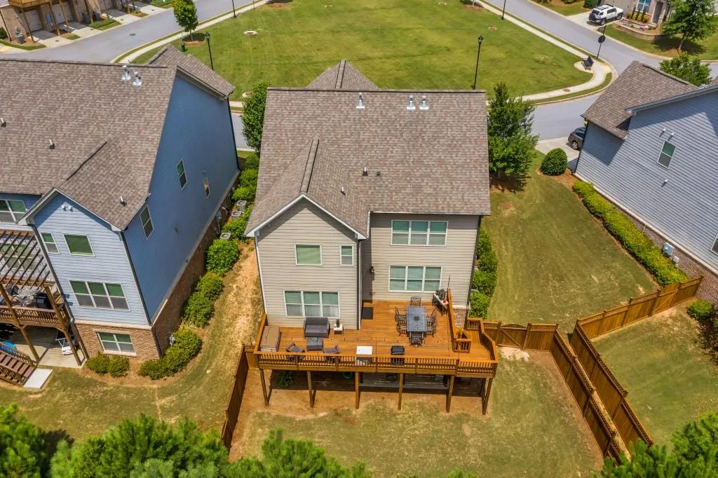 7625 Highland Bluff, Atlanta, Georgia 30328, 4 Bedrooms Bedrooms, ,3 BathroomsBathrooms,Residential,Sold,7625 Highland Bluff,6602194