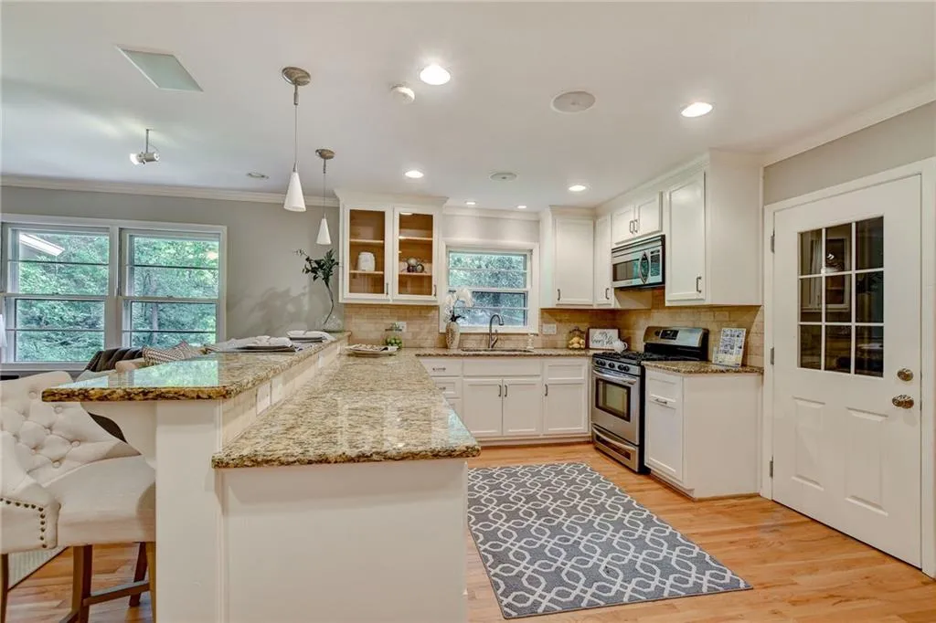 545 Forest Valley Road, Sandy Springs, Georgia 30342, 4 Bedrooms Bedrooms, ,3 BathroomsBathrooms,Residential,Sold,545 Forest Valley Road,6955140