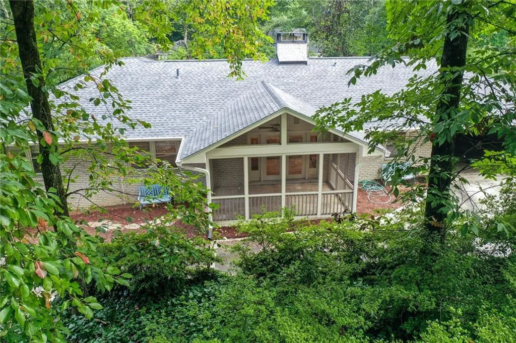545 Forest Valley Road, Sandy Springs, Georgia 30342, 4 Bedrooms Bedrooms, ,3 BathroomsBathrooms,Residential,Sold,545 Forest Valley Road,6955140
