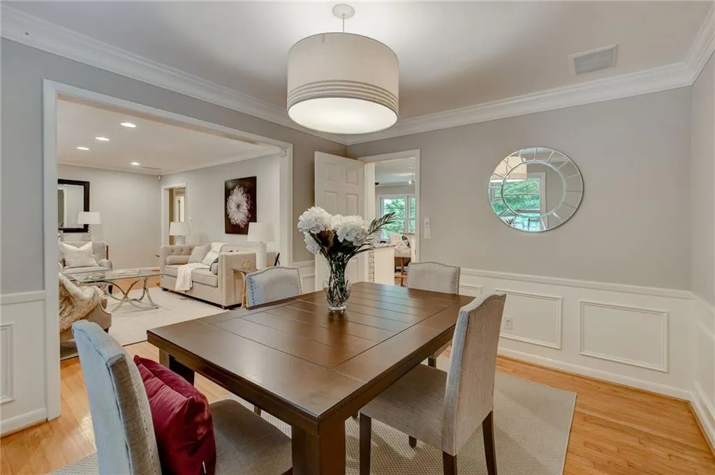 545 Forest Valley Road, Sandy Springs, Georgia 30342, 4 Bedrooms Bedrooms, ,3 BathroomsBathrooms,Residential,Sold,545 Forest Valley Road,6955140