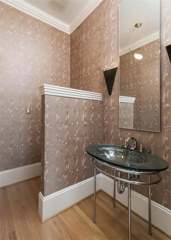 815 Powers Point Court, Sandy Springs, Georgia 30327, 6 Bedrooms Bedrooms, ,5 BathroomsBathrooms,Residential,Sold,815 Powers Point Court,5987999