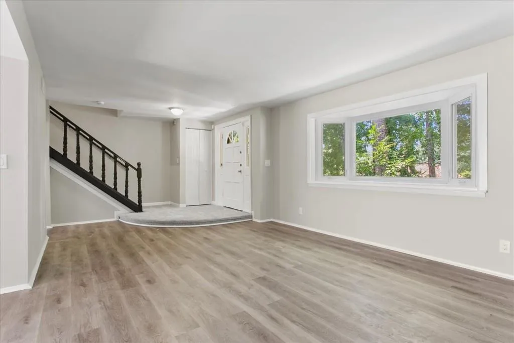 7312 Cardigan Circle, Sandy Springs, Georgia 30328, 3 Bedrooms Bedrooms, ,2 BathroomsBathrooms,Residential,Sold,7312 Cardigan Circle,7252827