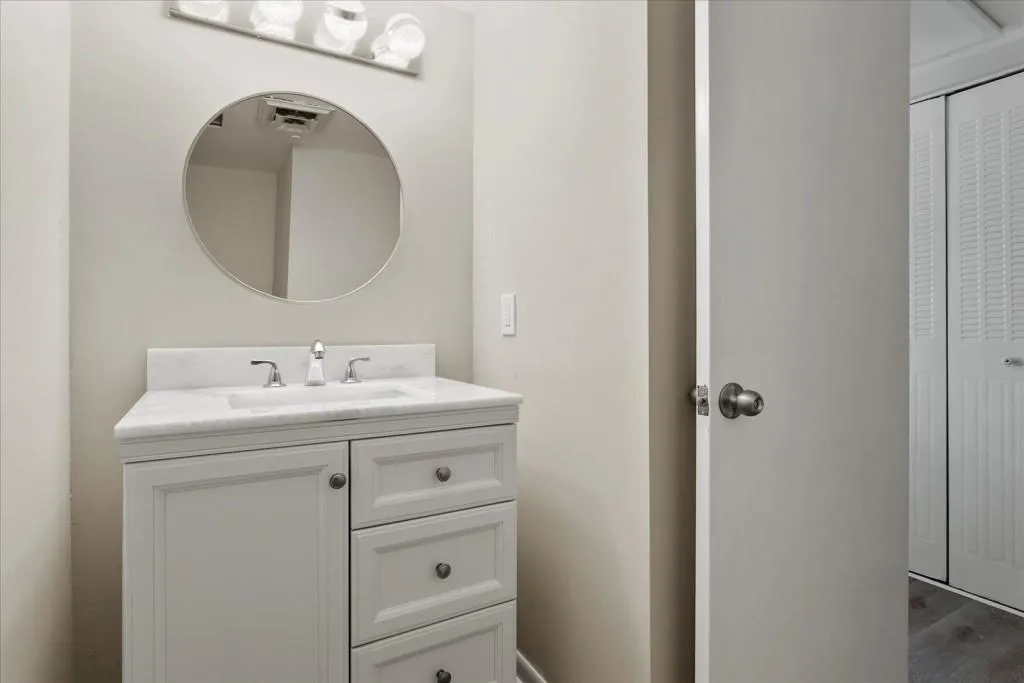 7312 Cardigan Circle, Sandy Springs, Georgia 30328, 3 Bedrooms Bedrooms, ,2 BathroomsBathrooms,Residential,Sold,7312 Cardigan Circle,7252827