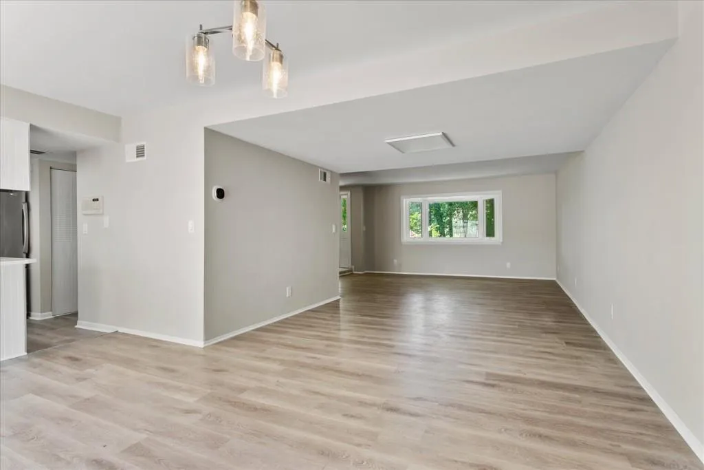 7312 Cardigan Circle, Sandy Springs, Georgia 30328, 3 Bedrooms Bedrooms, ,2 BathroomsBathrooms,Residential,Sold,7312 Cardigan Circle,7252827