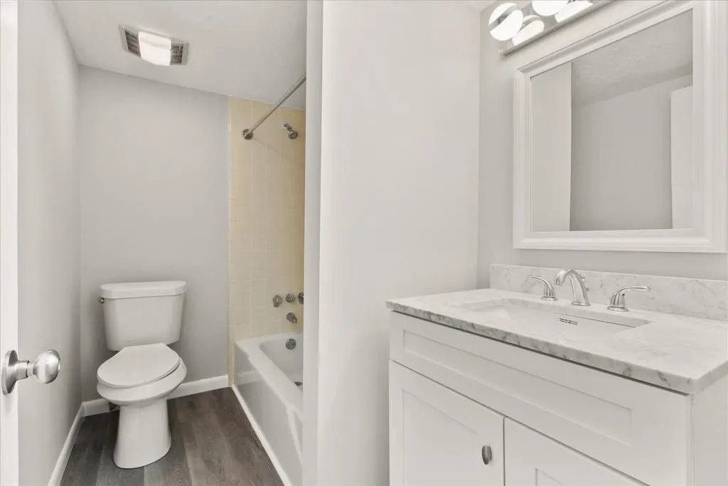 7312 Cardigan Circle, Sandy Springs, Georgia 30328, 3 Bedrooms Bedrooms, ,2 BathroomsBathrooms,Residential,Sold,7312 Cardigan Circle,7252827